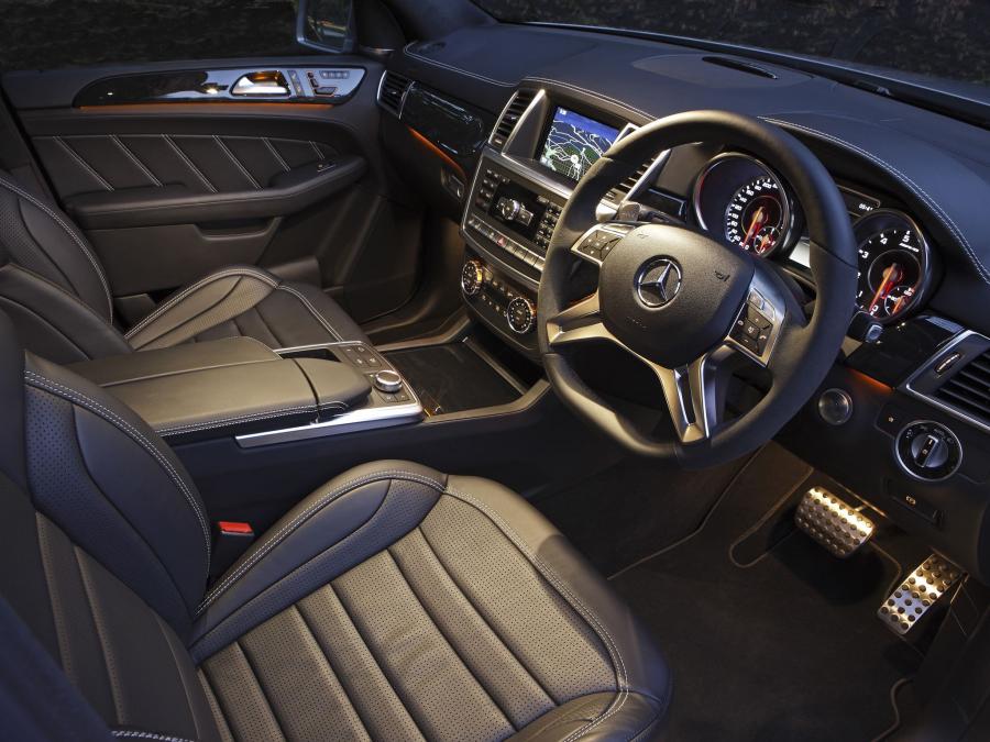  Mercedes-Benz ML63 AMG 2012 года  (AU) (фото 8 из 9)